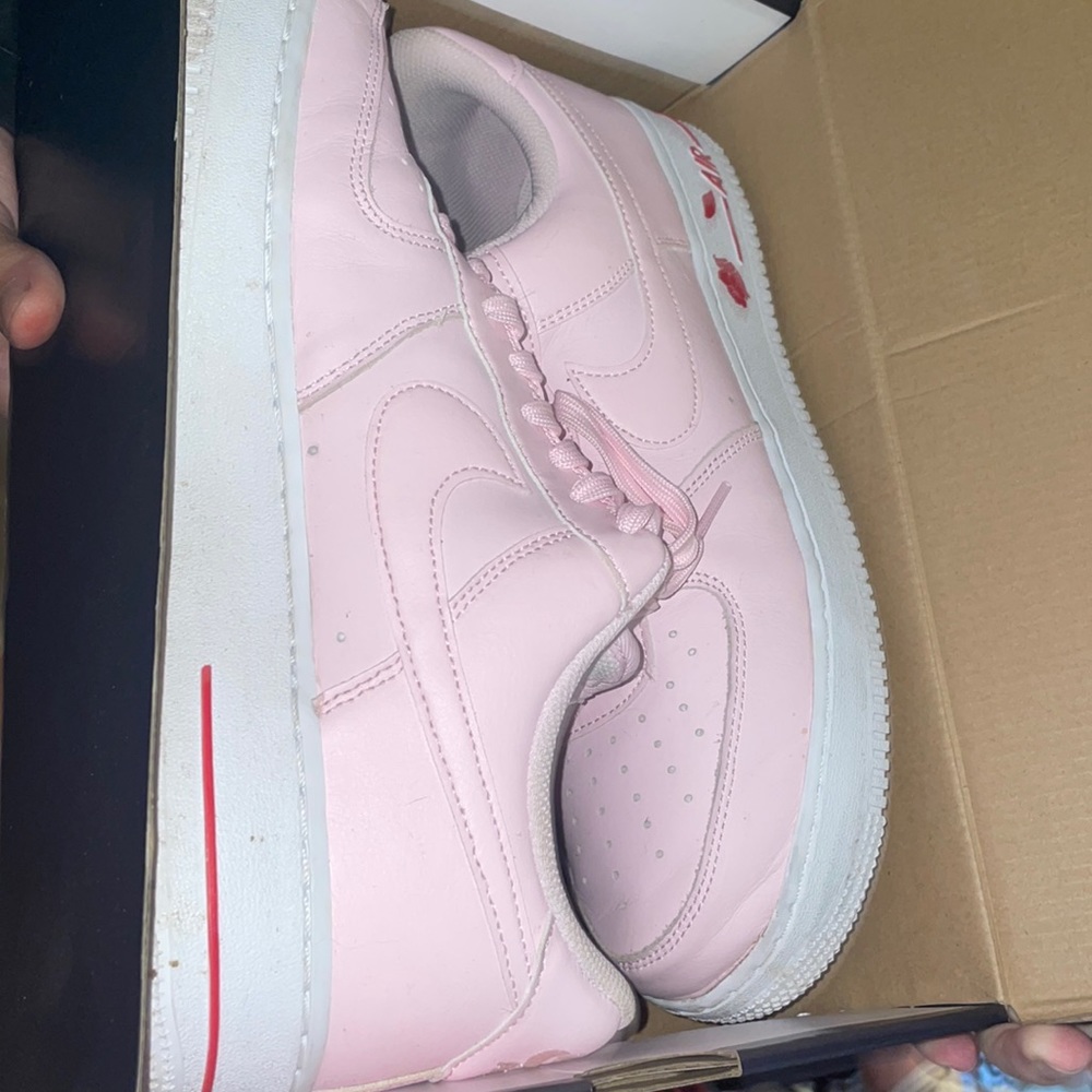 Pink Valentine’s Day edition af1